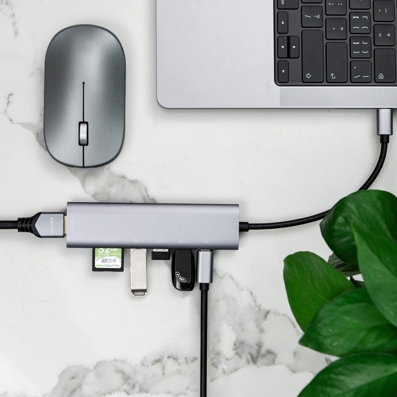 7 in 1 Type-C USB Hub.jpg
