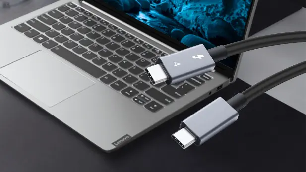 Thunderbolt VS USB-C Cable.jpg