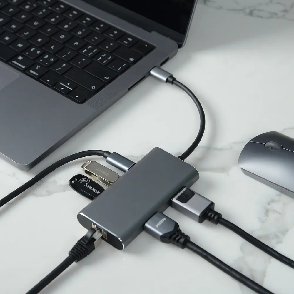 6 in 1 USB Type Hub Adapter.JPG